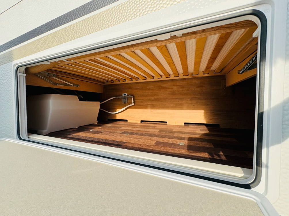 Außengarage unter Einzelbett